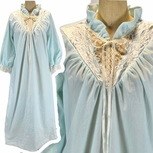 VINTAGE lace ruffle collar maxi nightgown long sleeve brushed fleece flannel 80s